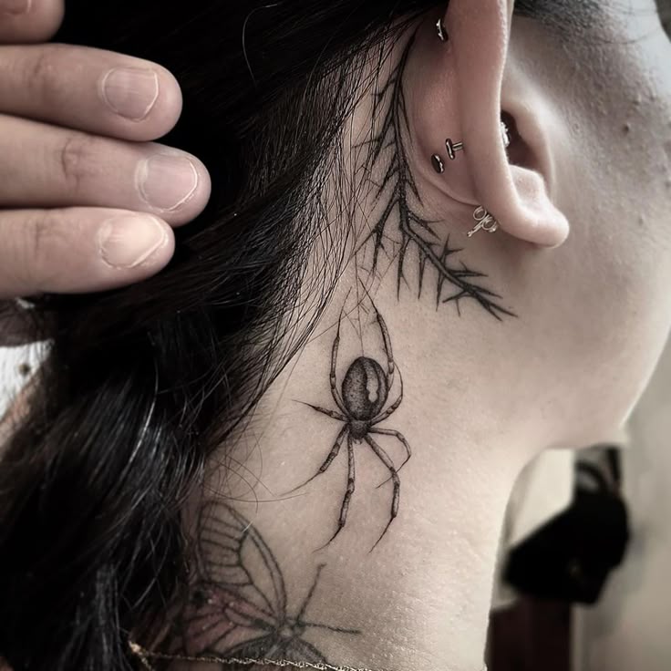Realistic spider tattoo design for women on neck and behind the ear tattoo ideas