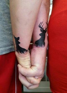 Deer linework tattoo design for men and women on forearm and wrist tattoo ideas